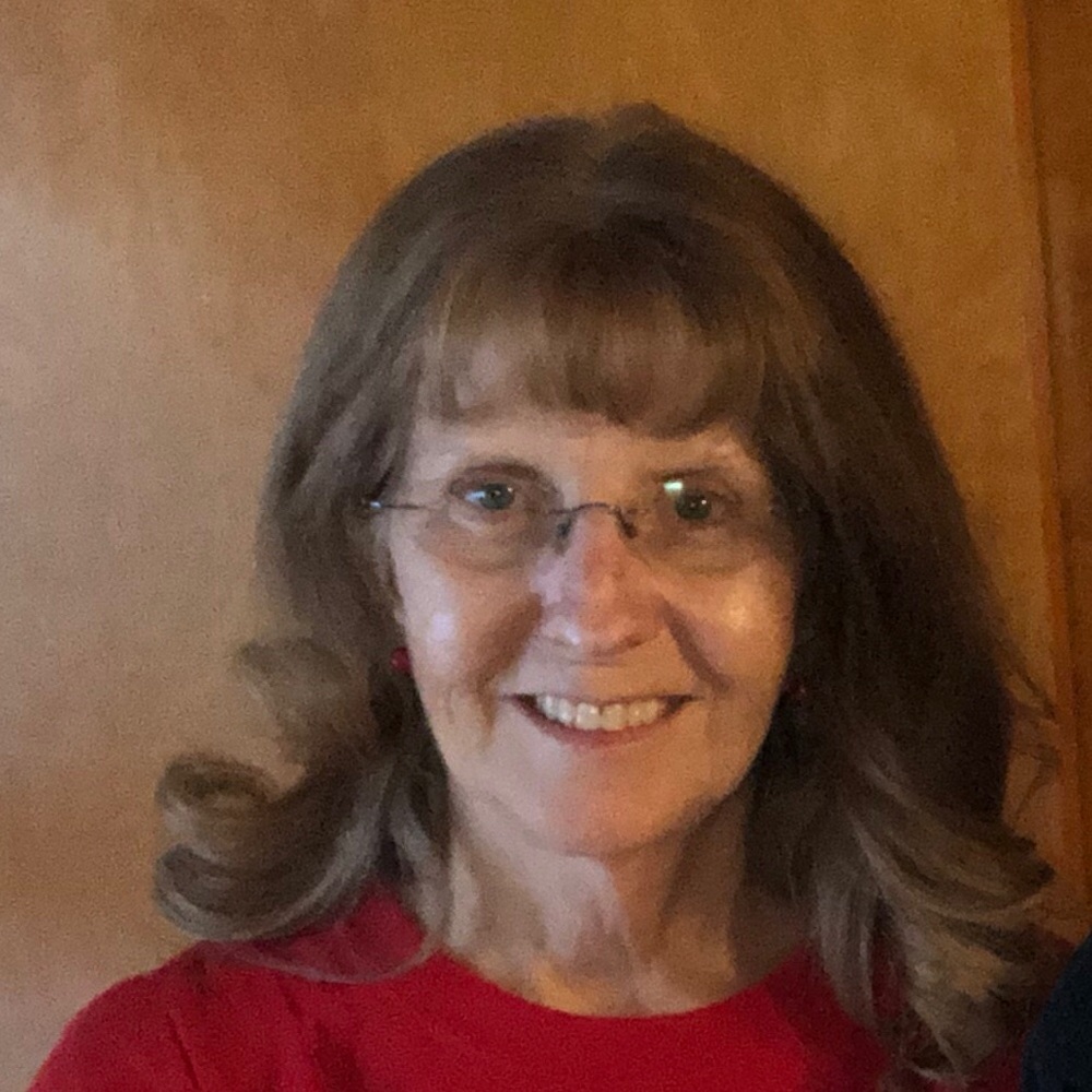 Meet your Posher, Gloria
